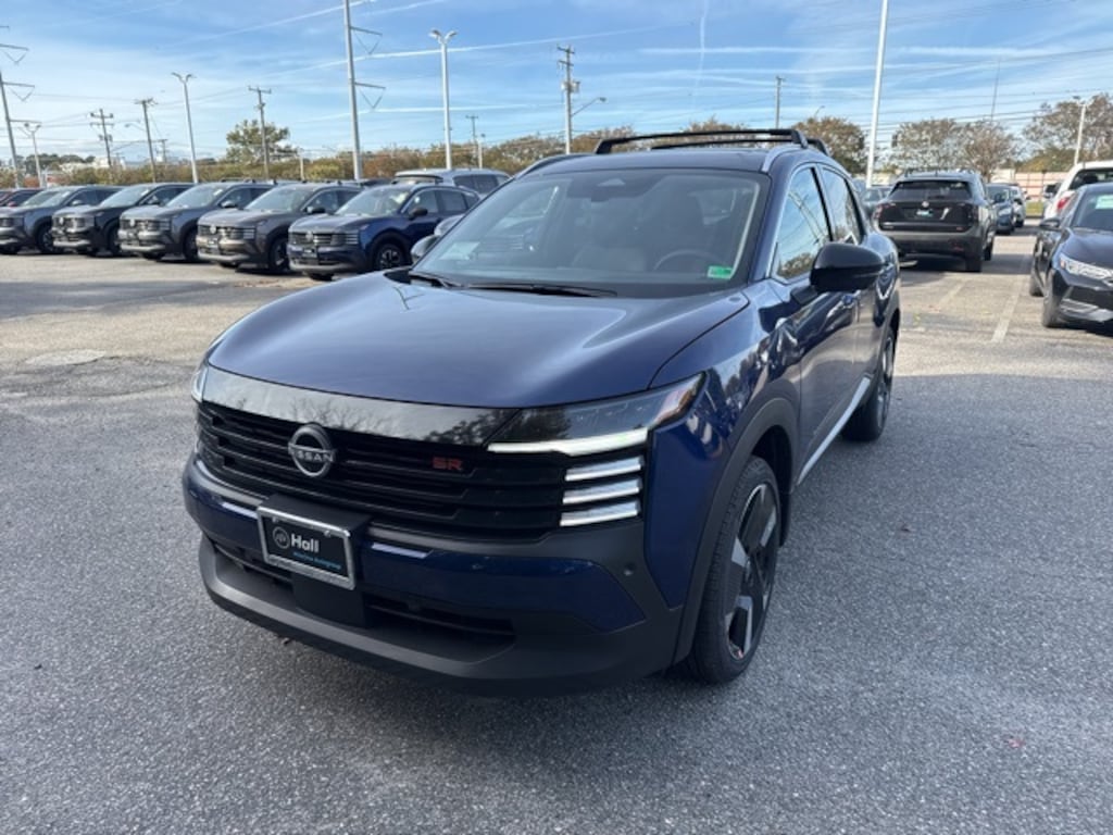 New 2026 Nissan Kicks SR SUV