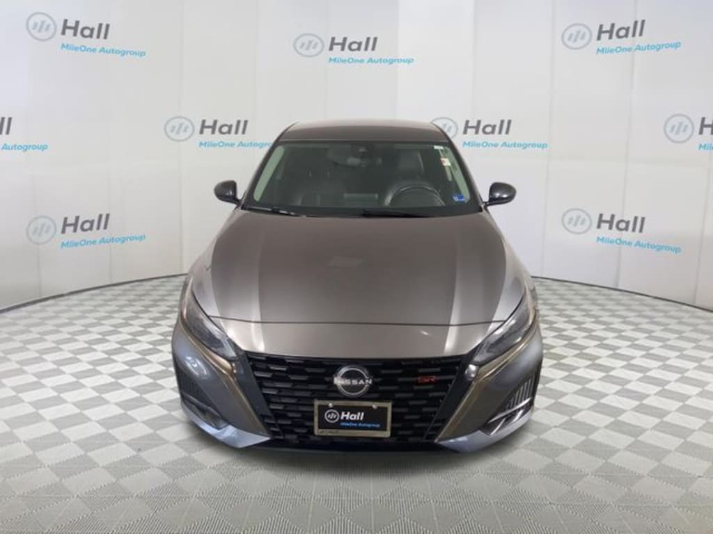 Used 2023 Nissan Altima 2.5 SR Sedan