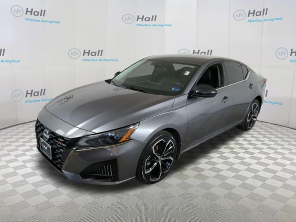 Used 2023 Nissan Altima 2.5 SR Sedan