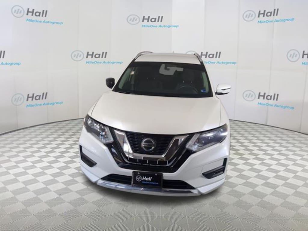 Used 2018 Nissan Rogue SV SUV