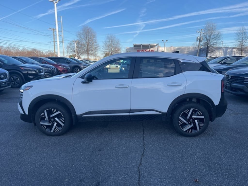 New 2026 Nissan Kicks SV SUV