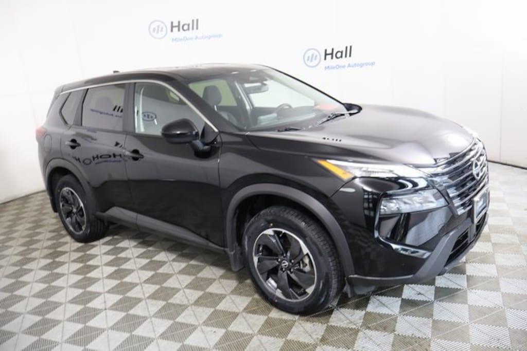 Used 2024 Nissan Rogue SV SUV