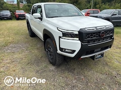 2025 Nissan Frontier PRO-4X Truck