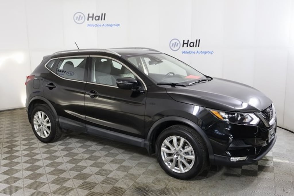 Used 2021 Nissan Rogue Sport SV SUV