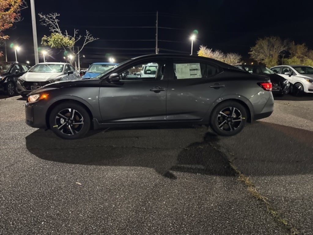 New 2025 Nissan Sentra SV Sedan