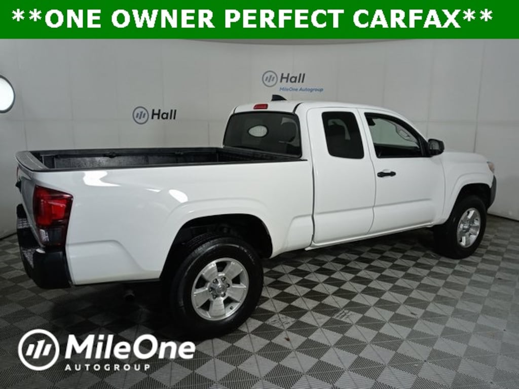 Used 2023 Toyota Tacoma SR Truck