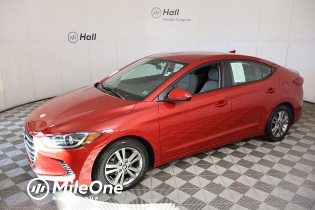 Used 2017 Hyundai Elantra SE Sedan