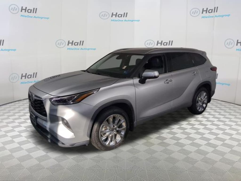 Used 2023 Toyota Highlander Limited SUV