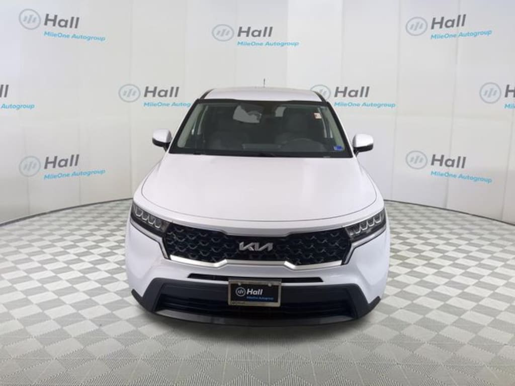 Used 2023 Kia Sorento LX SUV