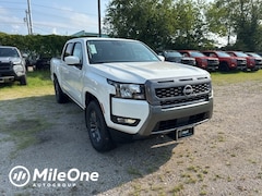 2025 Nissan Frontier SV Truck