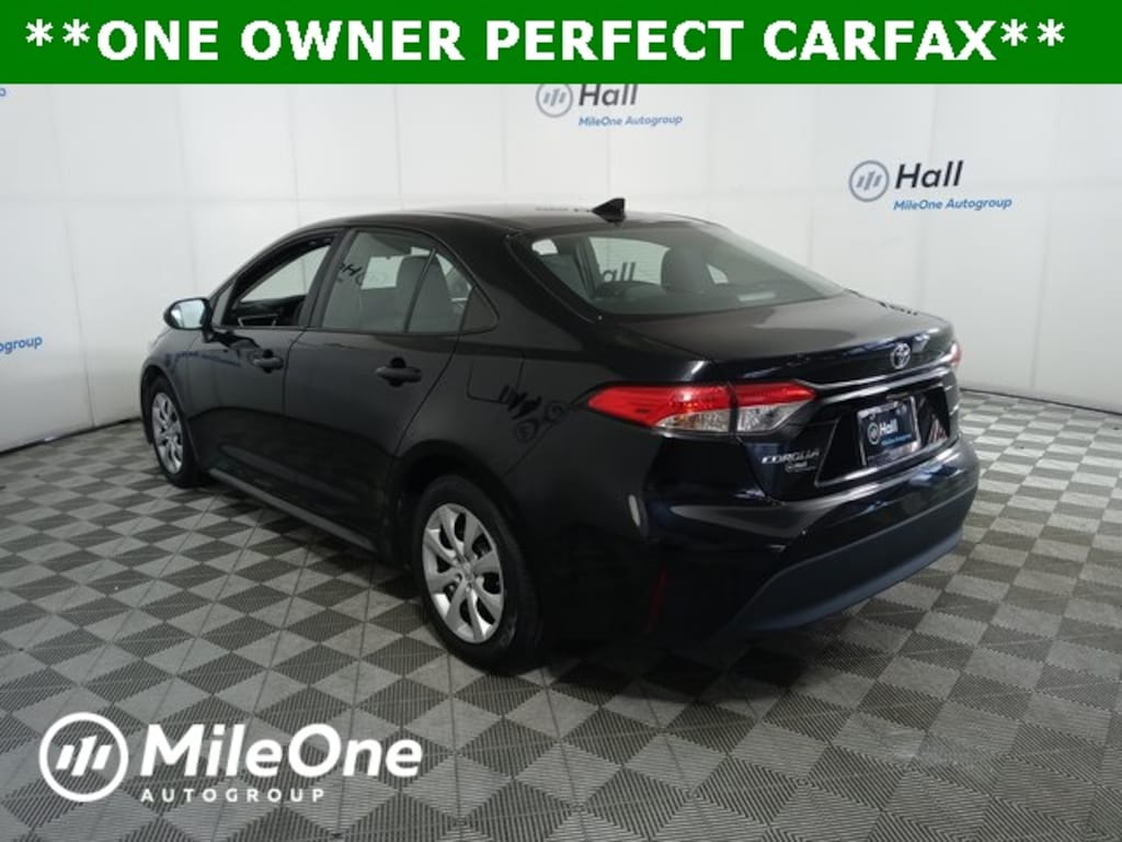 Used 2023 Toyota Corolla LE Sedan
