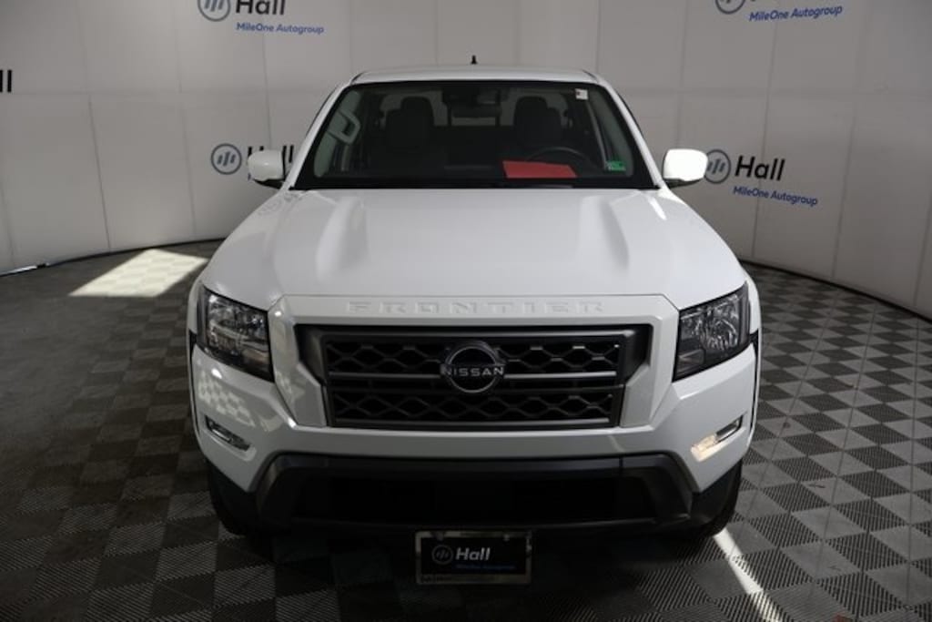 Used 2022 Nissan Frontier SV Truck