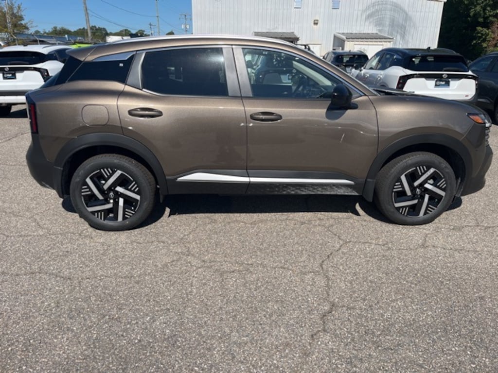 New 2026 Nissan Kicks SV SUV