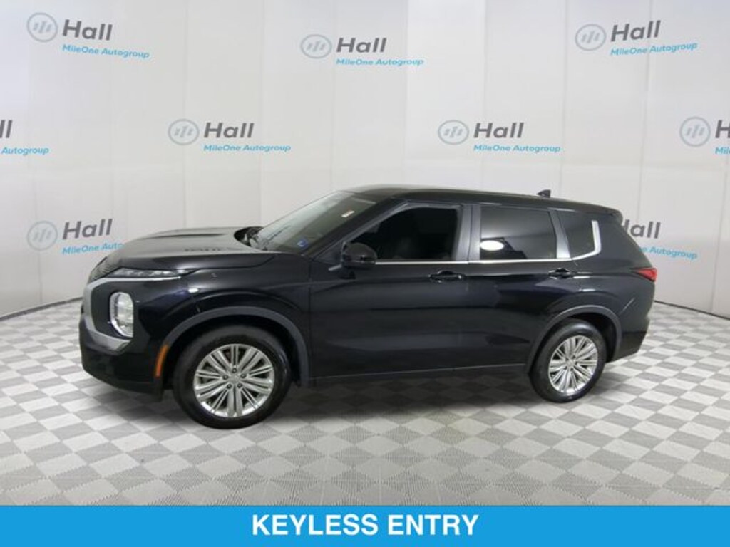Used 2024 Mitsubishi Outlander ES SUV