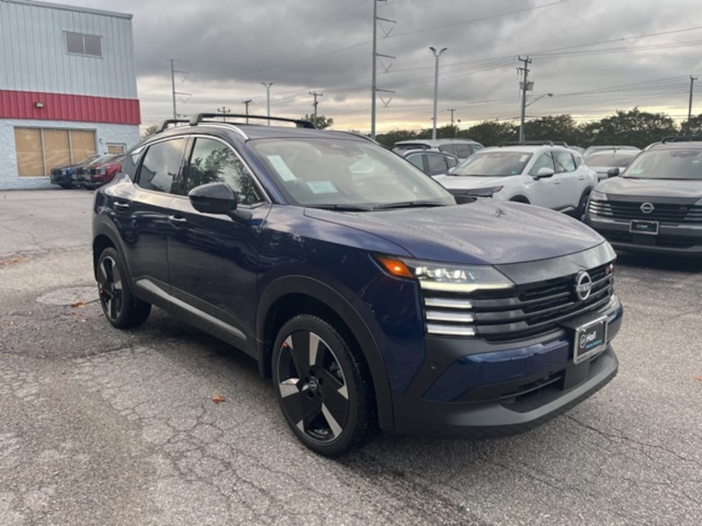 New 2026 Nissan Kicks SR SUV