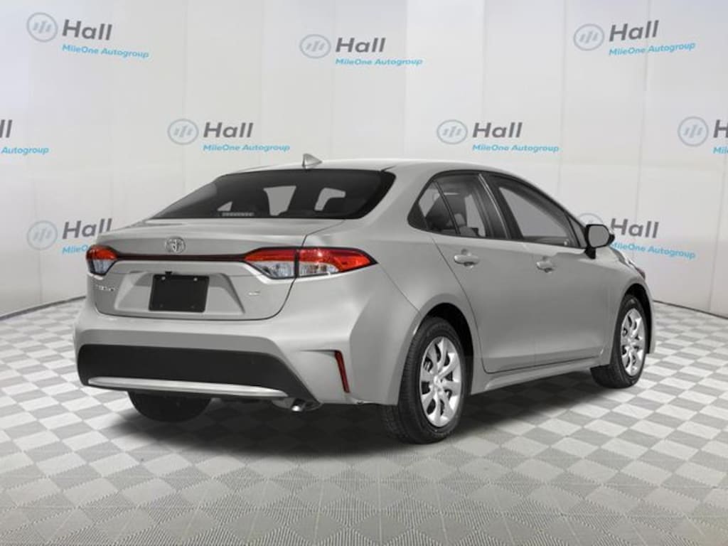 Used 2021 Toyota Corolla LE Sedan