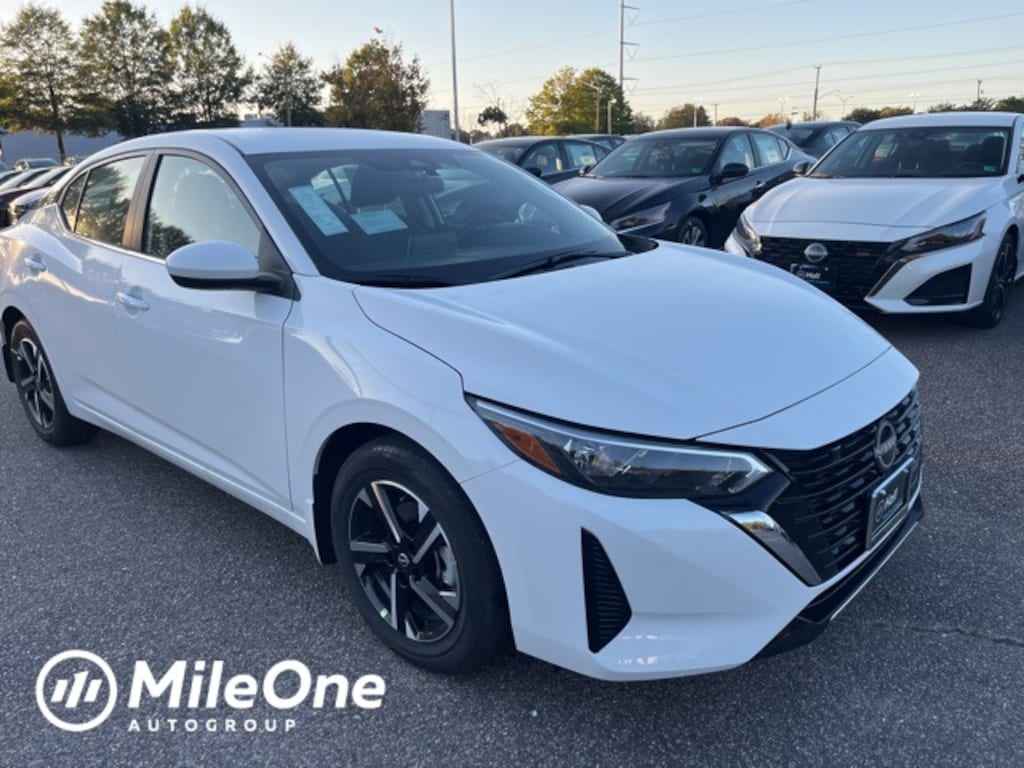 New 2025 Nissan Sentra SV Sedan