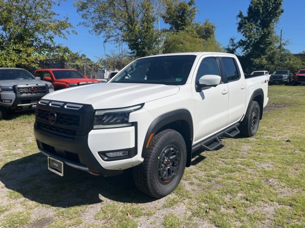 New 2026 Nissan Frontier PRO-4X Truck