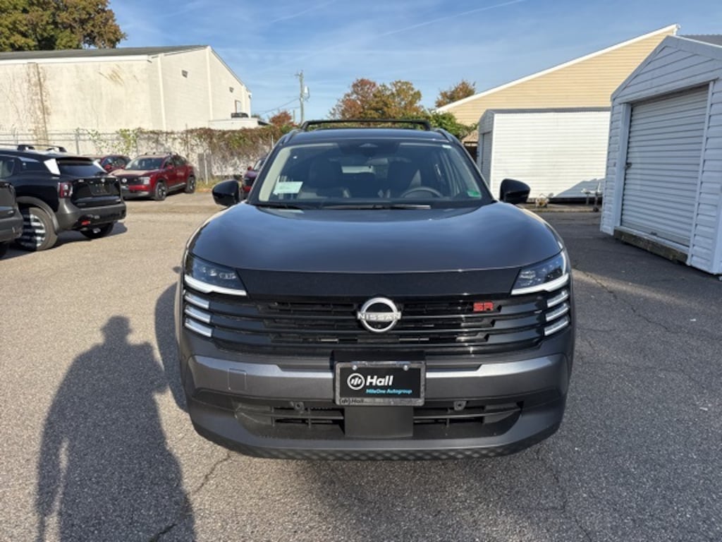 New 2026 Nissan Kicks SR SUV