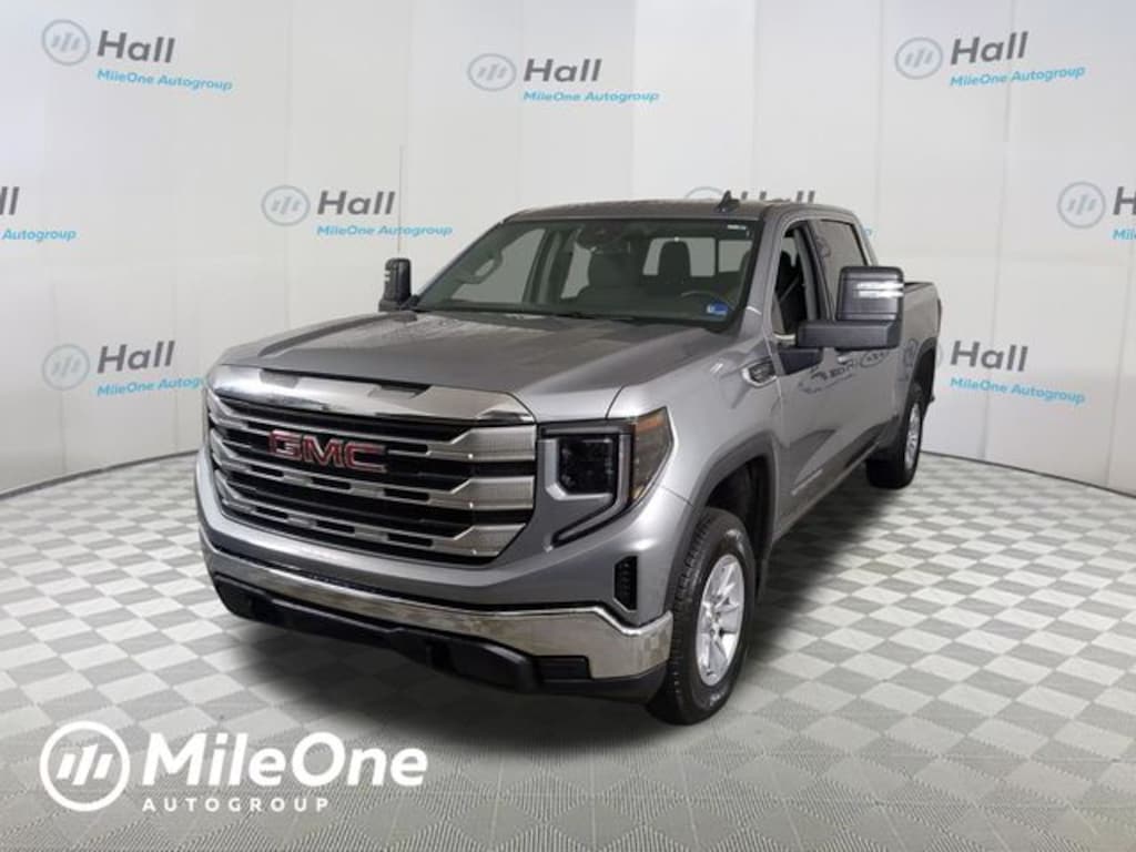 Used 2025 GMC Sierra 1500 SLE Truck