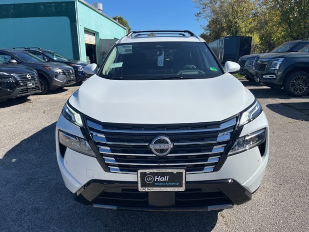 New 2026 Nissan Rogue Platinum SUV