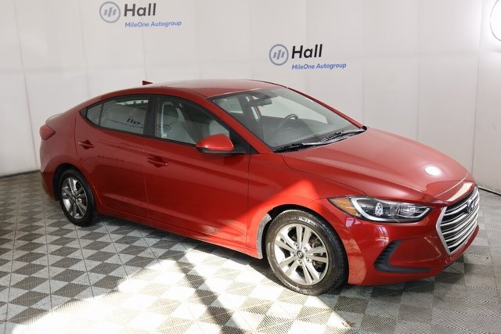 Used 2017 Hyundai Elantra SE Sedan