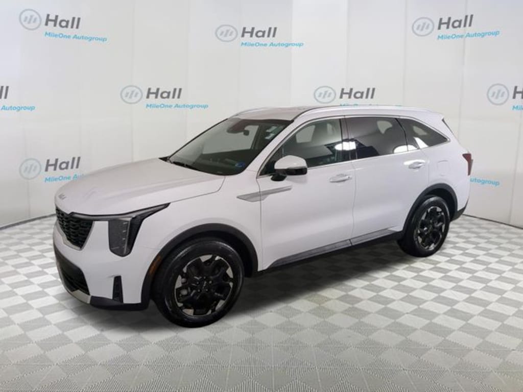 Used 2025 Kia Sorento S SUV