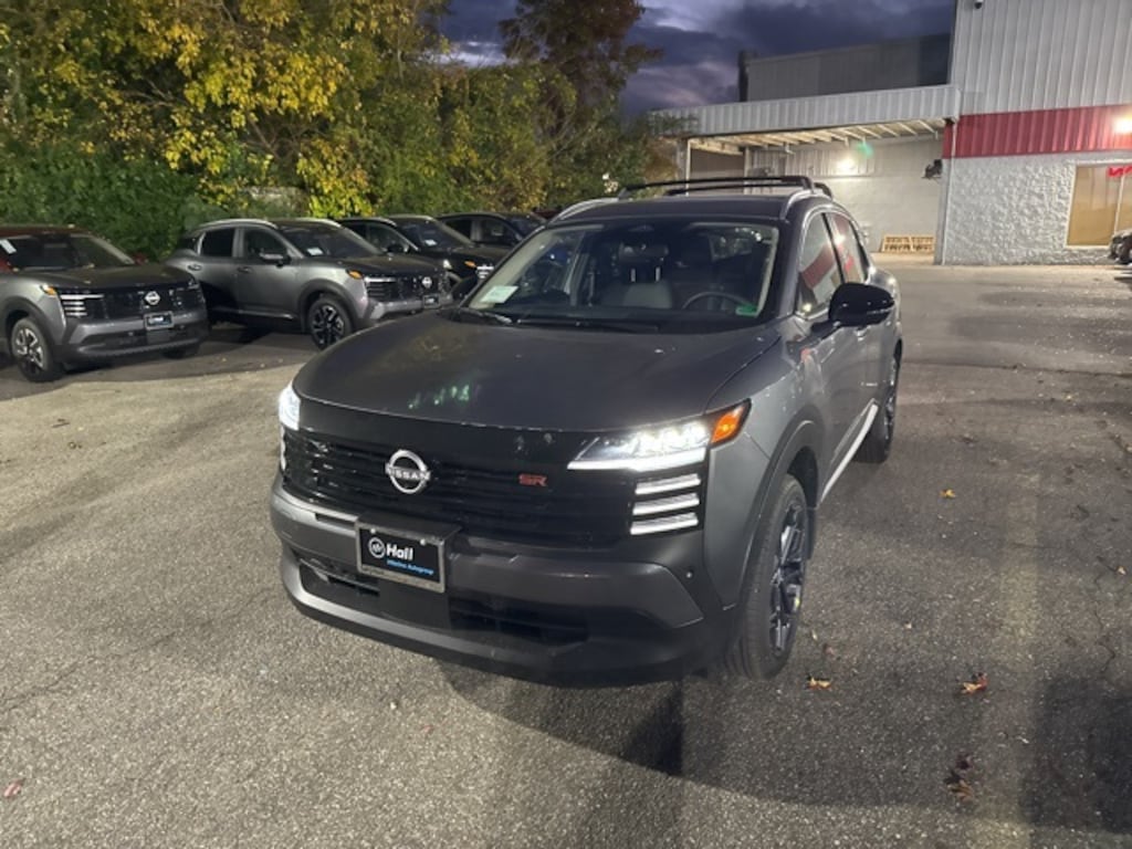 New 2026 Nissan Kicks SR SUV