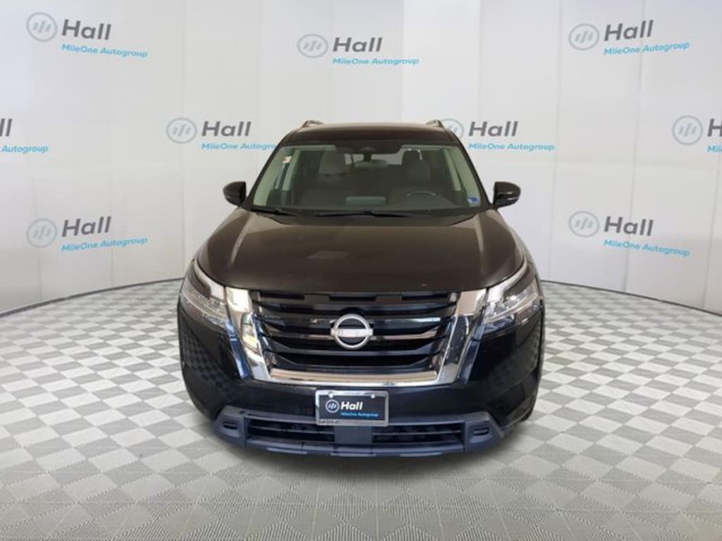 Used 2022 Nissan Pathfinder SV SUV