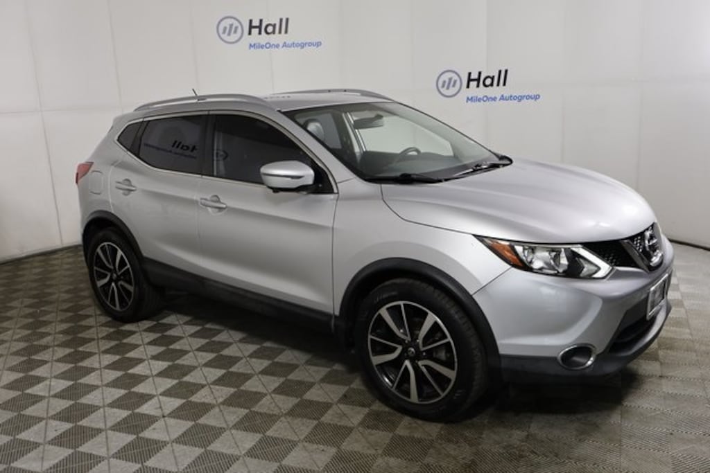 Used 2017 Nissan Rogue Sport SL SUV