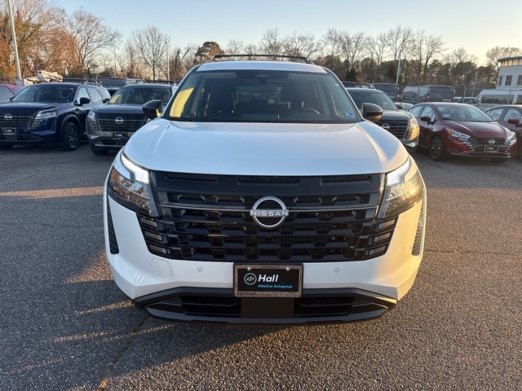 New 2026 Nissan Pathfinder SV SUV