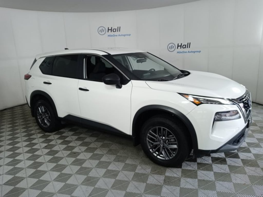 Used 2023 Nissan Rogue S SUV