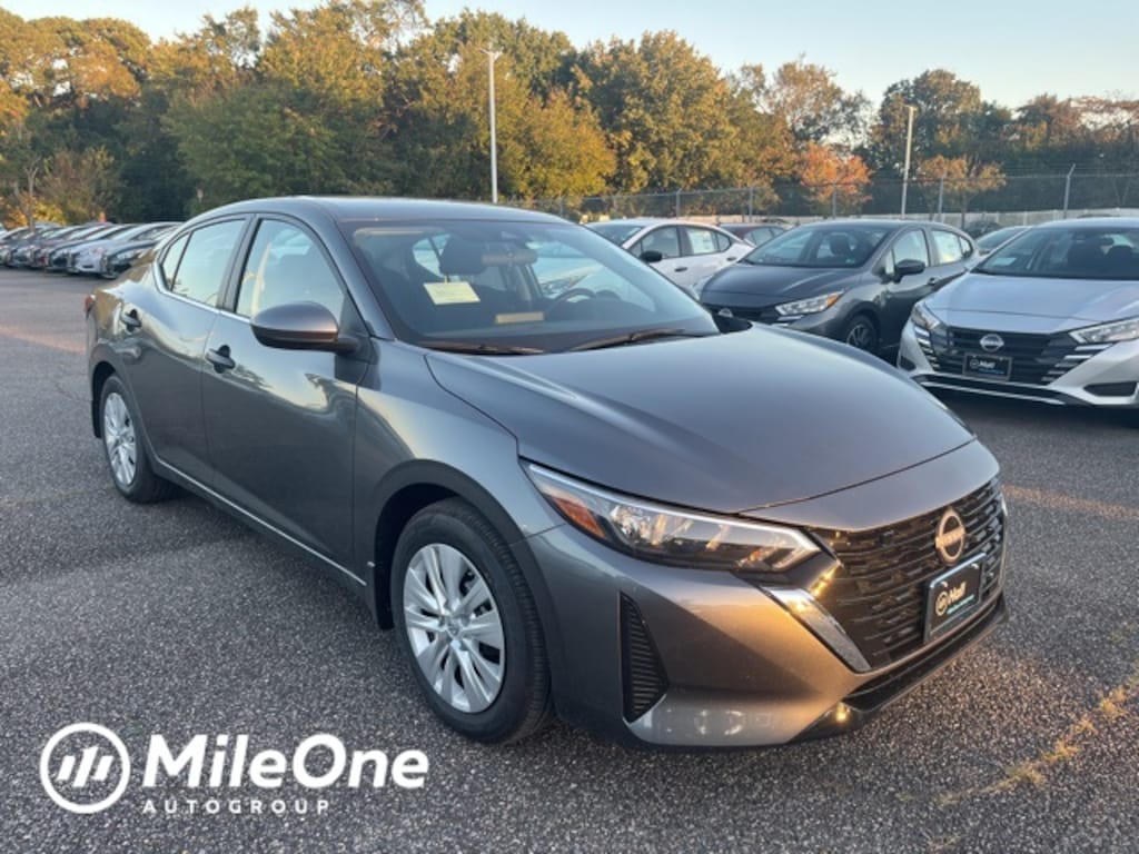 New 2025 Nissan Sentra S Sedan