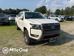 2025 Nissan Frontier SV Truck