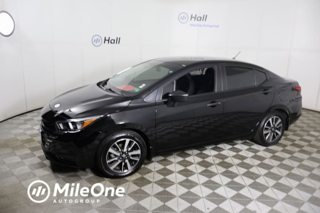 Used 2024 Nissan Versa 1.6 S Sedan