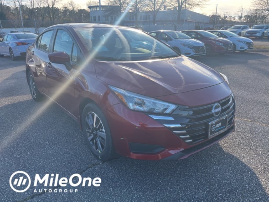 New 2025 Nissan Versa 1.6 SV Sedan