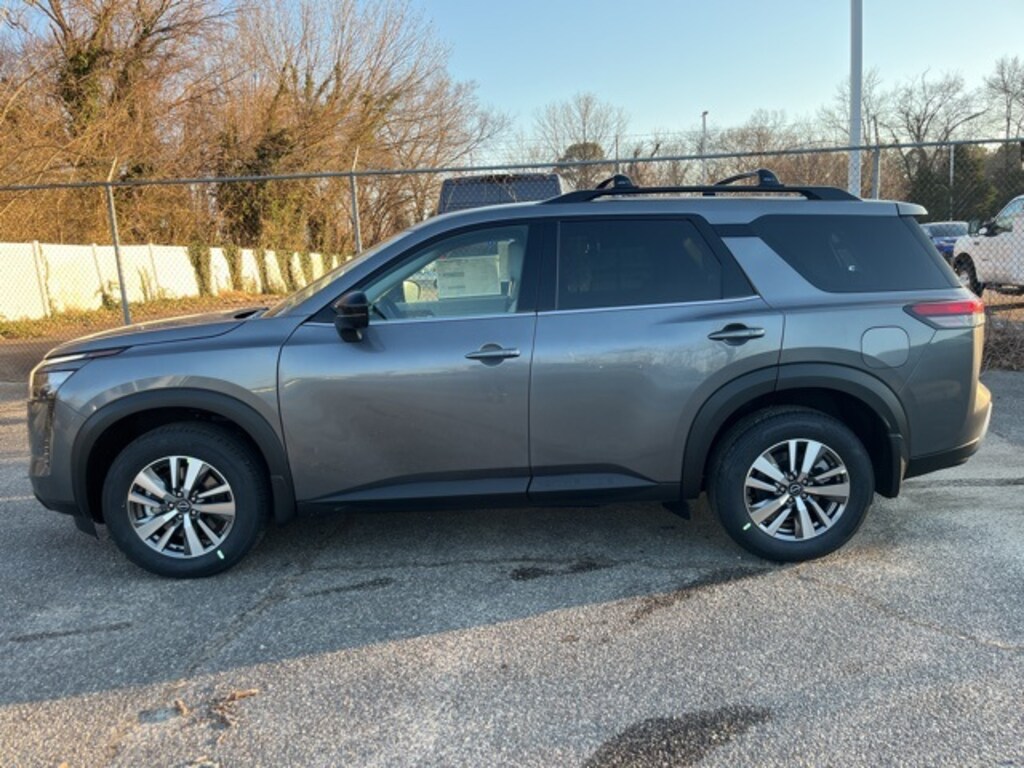 New 2026 Nissan Pathfinder SL SUV