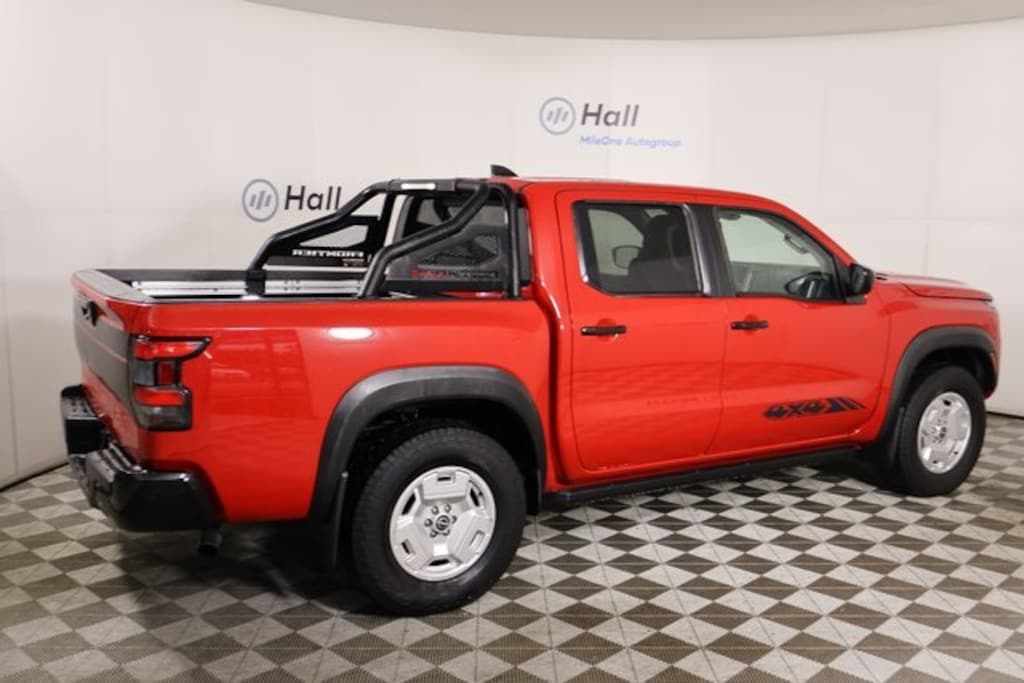 Used 2024 Nissan Frontier SV Truck