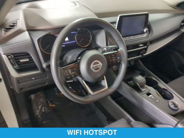 2021 Nissan Rogue SV - Photo 16