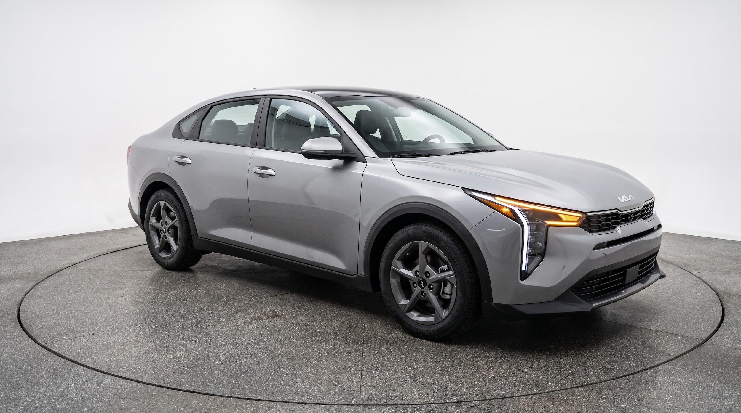 Thumbnail: 2026 Kia K4 - 1