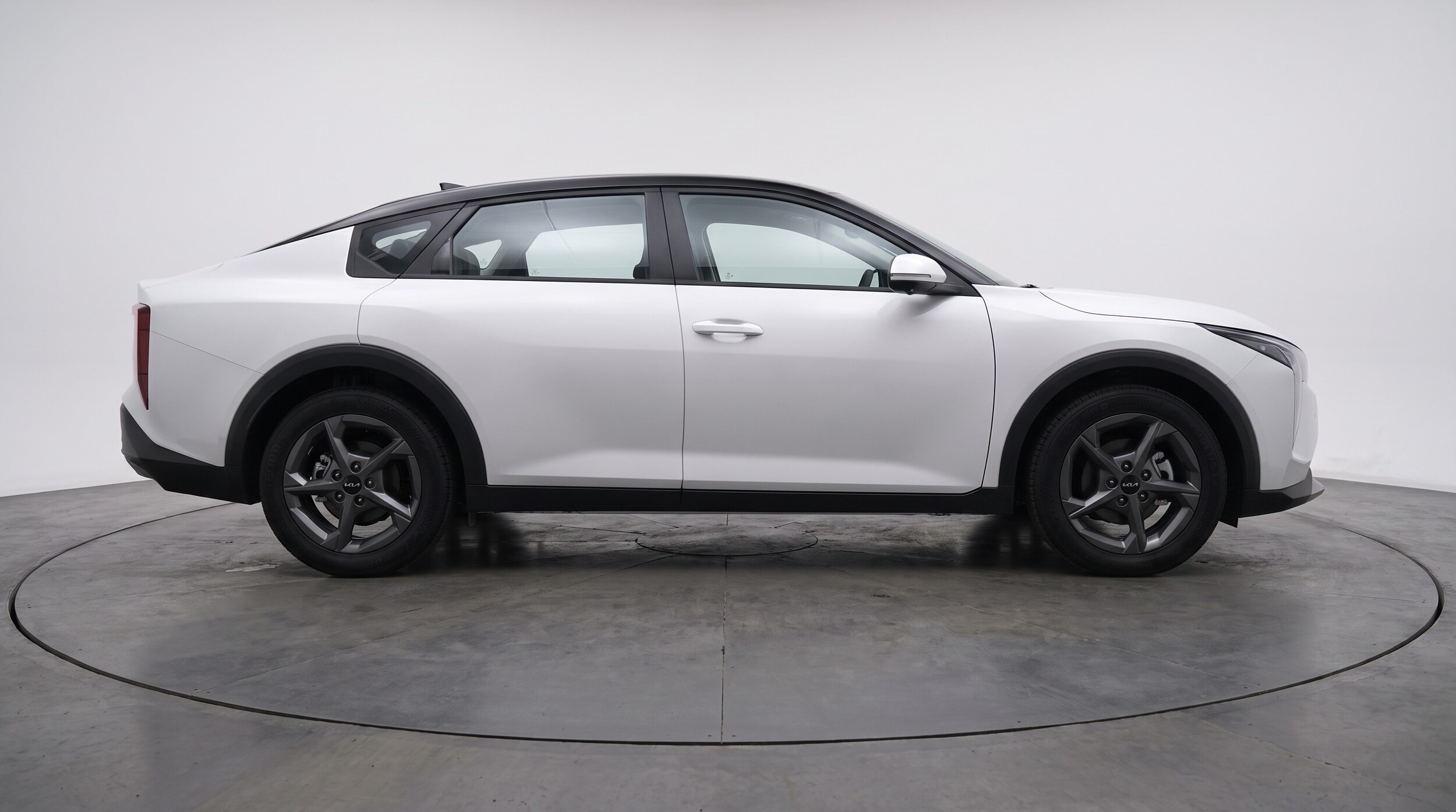Thumbnail: 2026 Kia K4 - 8