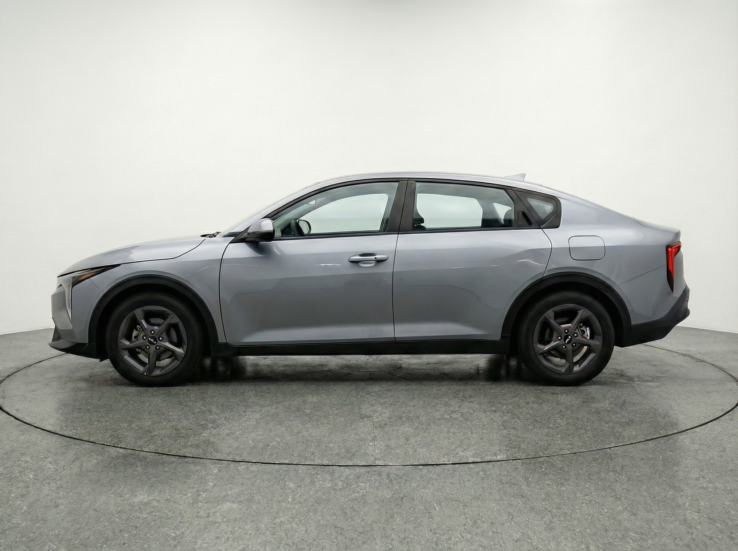 Thumbnail: 2025 Kia K4 - 4