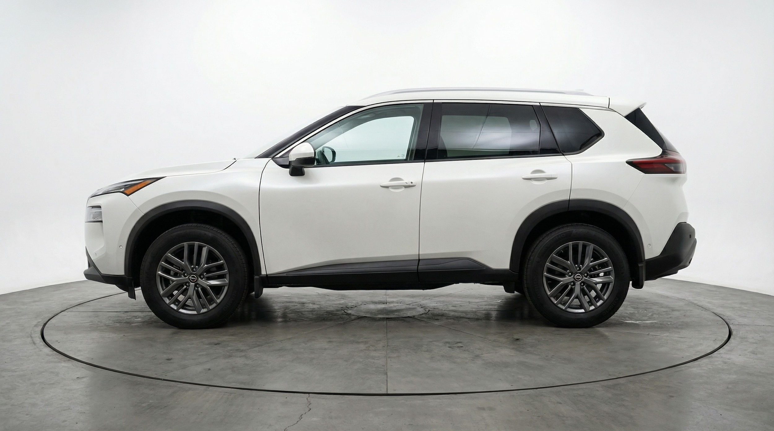 Thumbnail: 2026 Nissan Rogue - 4