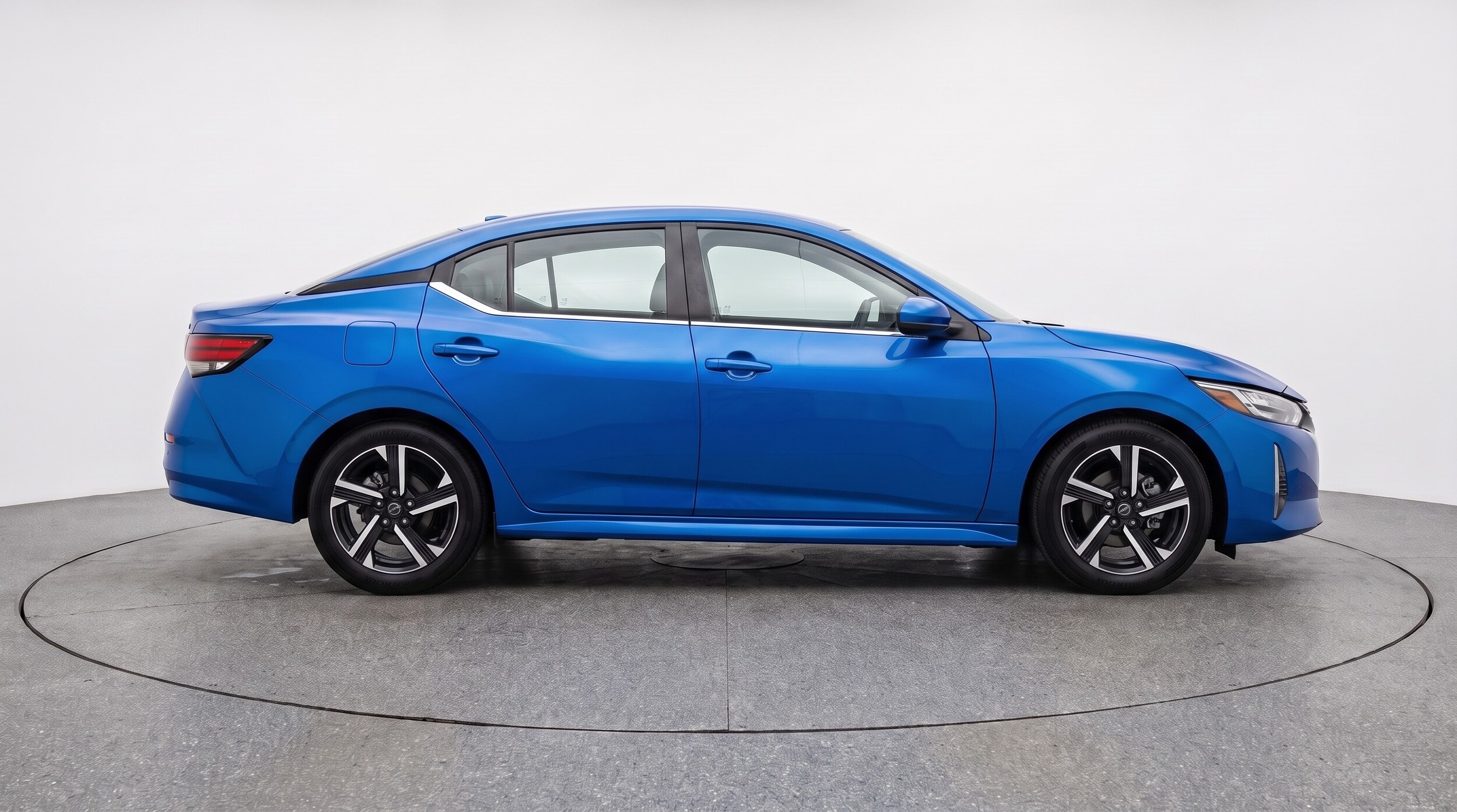 Thumbnail: 2025 Nissan Sentra - 8
