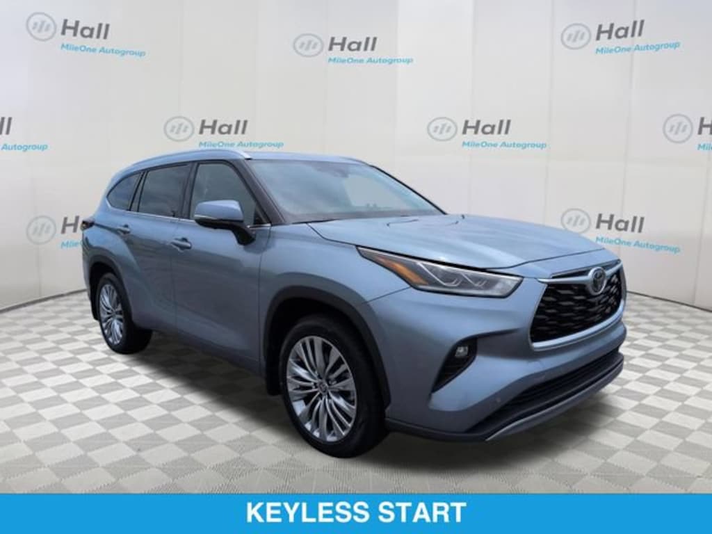 Used 2024 Toyota Highlander Platinum SUV