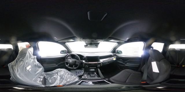 2025 Toyota Tacoma SR5 - Photo 33