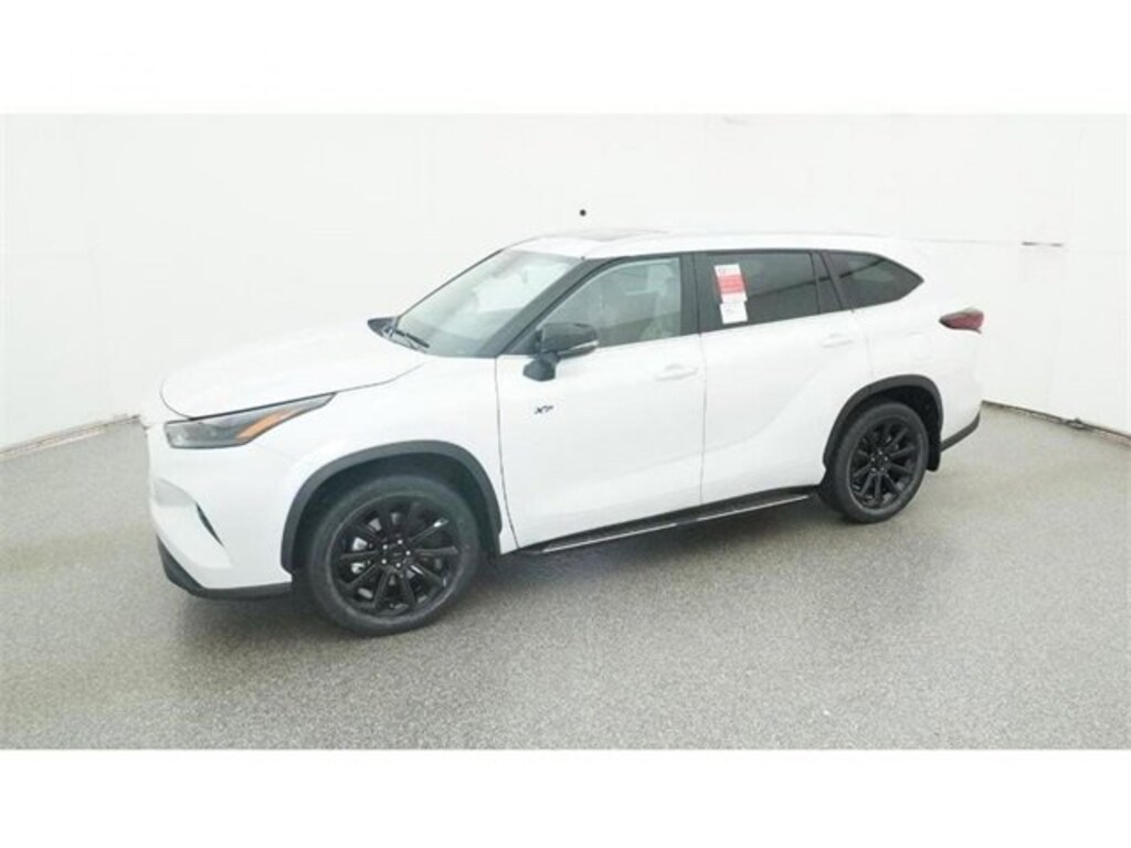 New 2026 Toyota Highlander XLE SUV