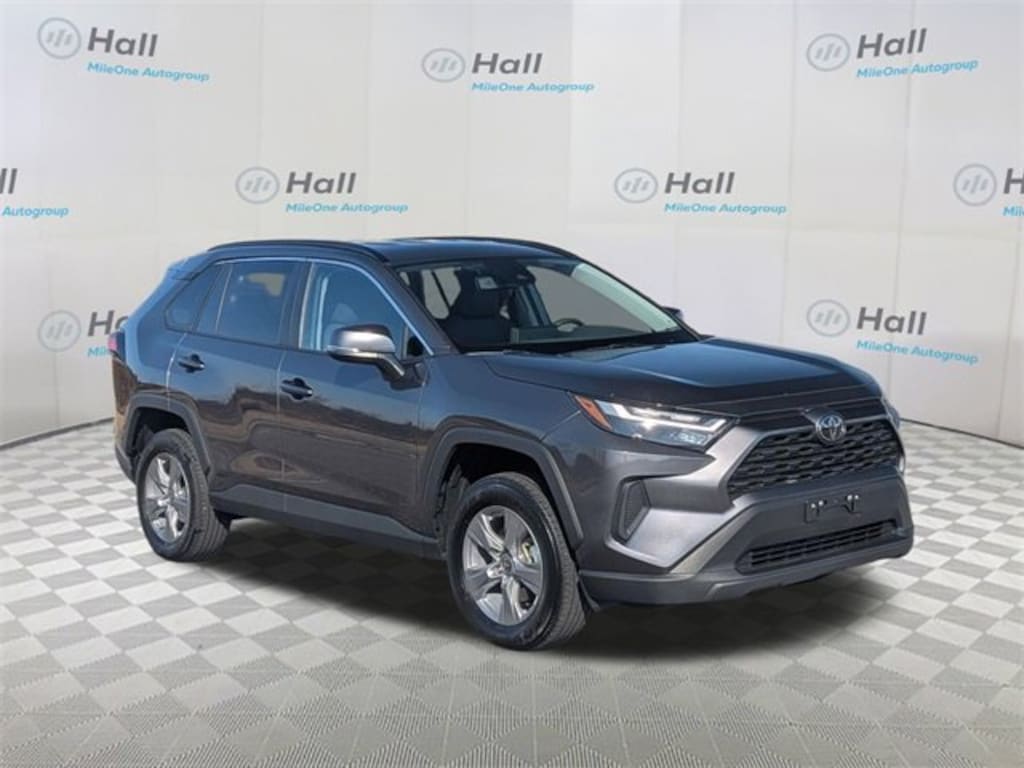 Used 2025 Toyota RAV4 Hybrid XLE SUV