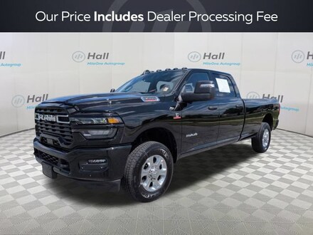 2026 Ram 3500 Big Horn Truck Crew Cab