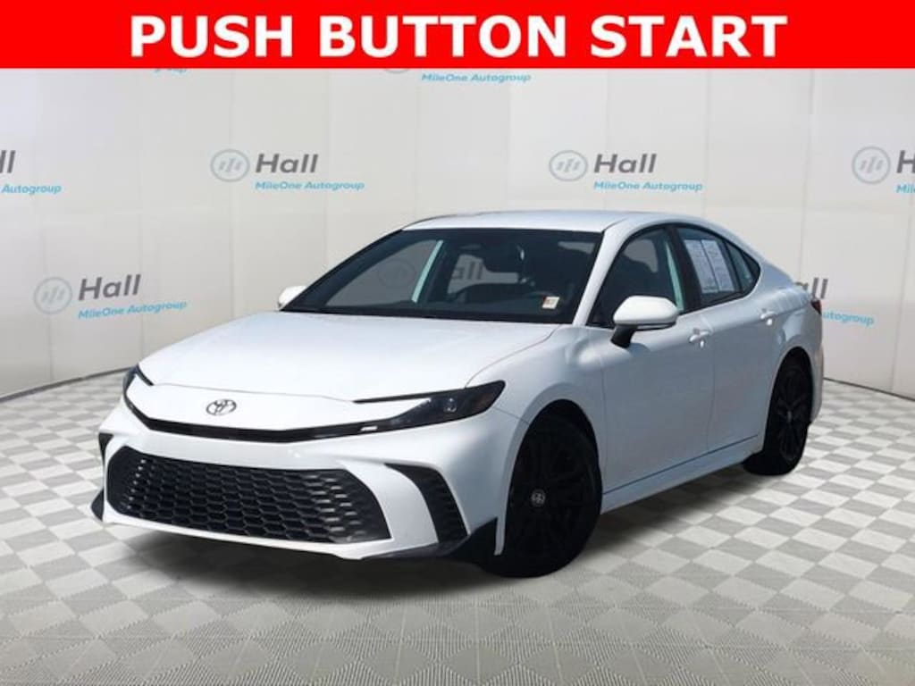 Used 2025 Toyota Camry SE Sedan